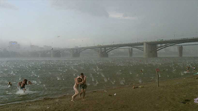 Nikita Dudnik. Sudden hail storm in Novosibirsk Russia.